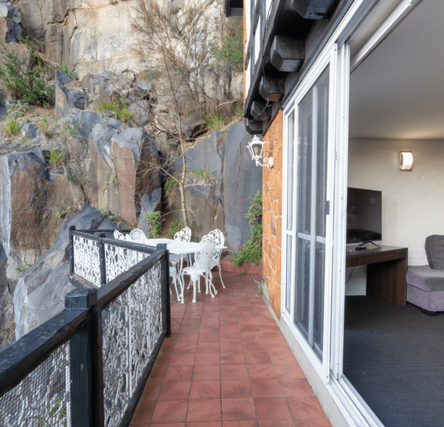 4-Bedroom Apartment outdoor patio