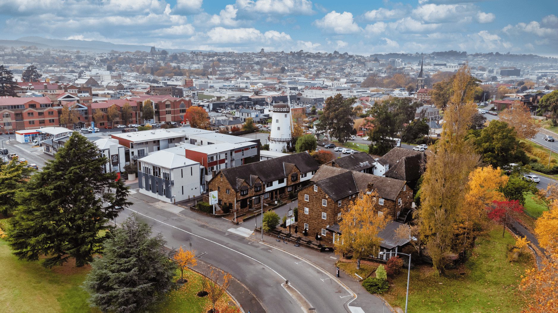 Drone footage over Leisure Inn Penny Royal, Launceston